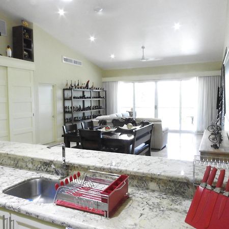 The Elephant Castle Beach Front Penthouse Manuel Antonio Exterior photo