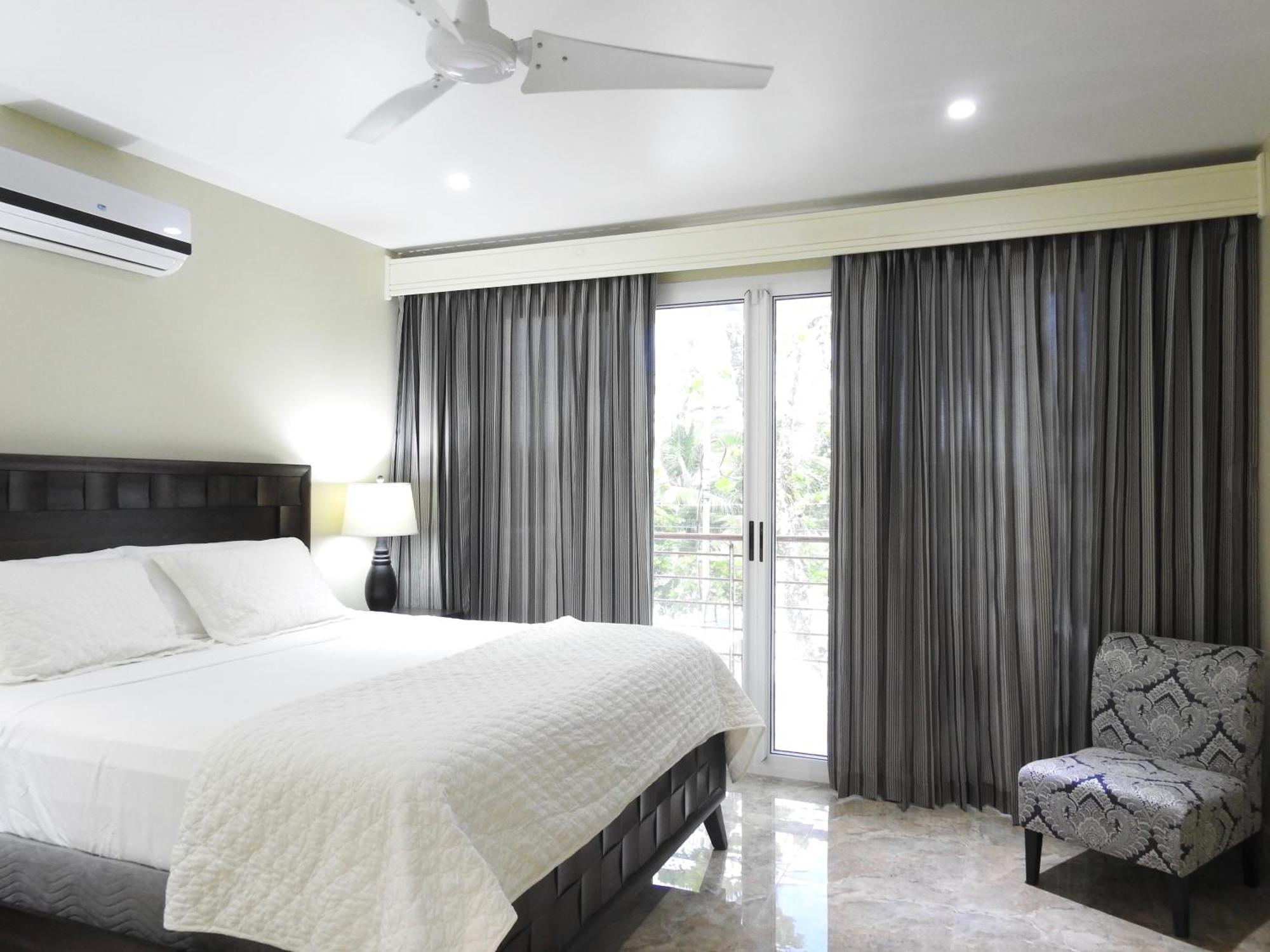 The Elephant Castle Beach Front Penthouse Manuel Antonio Exterior photo
